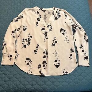 Ann Taylor White and Black Blouse